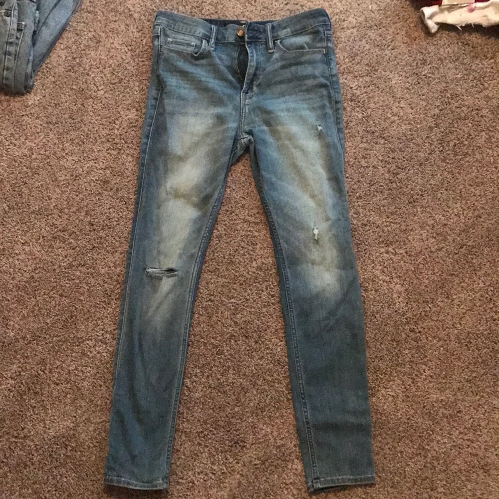 Hollister light wash jeans